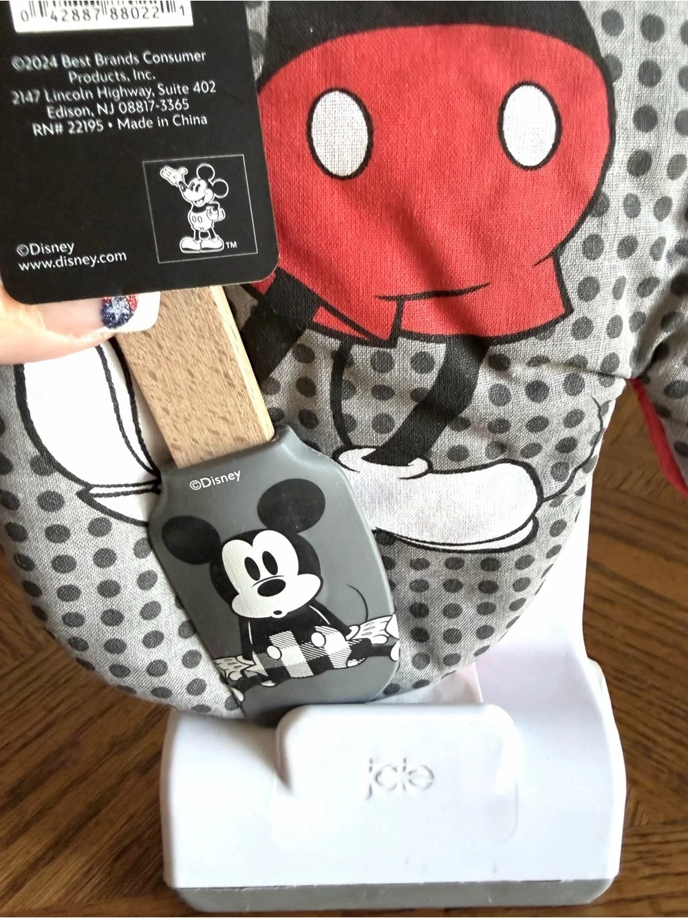 Disney Mickey Mouse 2pc set Black & white Oven Mitt with silicone spatula NWT